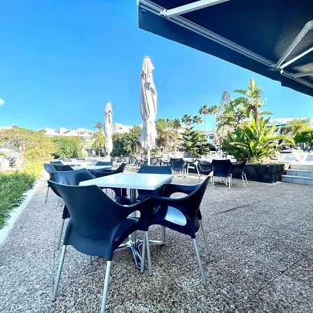 Family Apartment,wifi,pool,near The Beach Puerto Del Carmen Апартаменти Пуерто-дель-Кармен