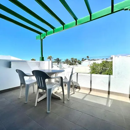 Family Apartment,wifi,pool,near The Beach Puerto Del Carmen *