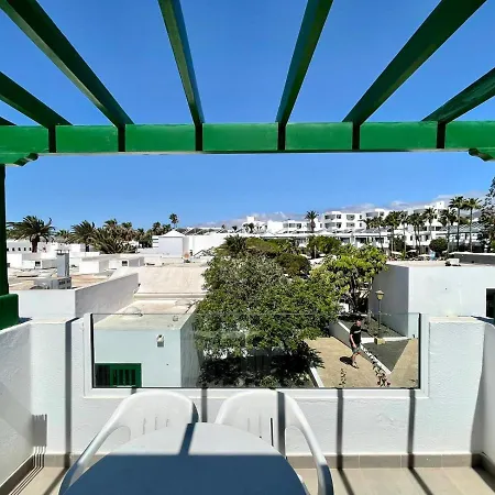 Family Apartment,wifi,pool,near The Beach Puerto Del Carmen Апартаменти