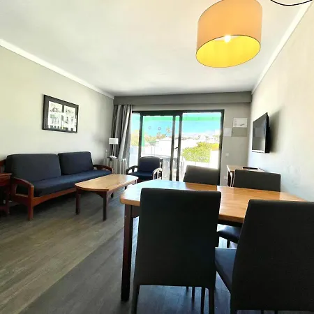 Family Apartment,wifi,pool,near The Beach Puerto Del Carmen Апартаменти Пуерто-дель-Кармен