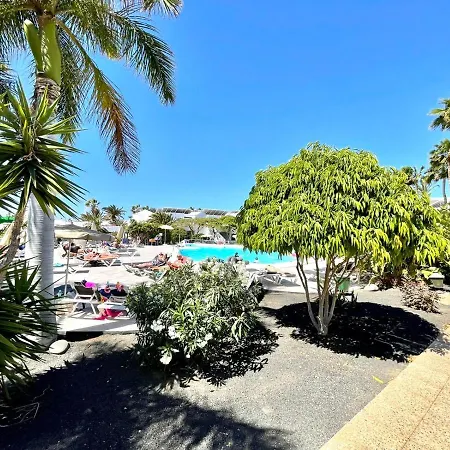 Family Apartment,wifi,pool,near The Beach Puerto Del Carmen Апартаменти